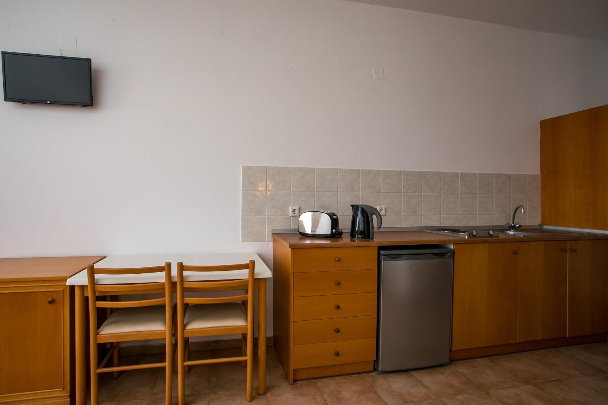 Lambis Studios & Apartments Lindos  Ngoại thất bức ảnh