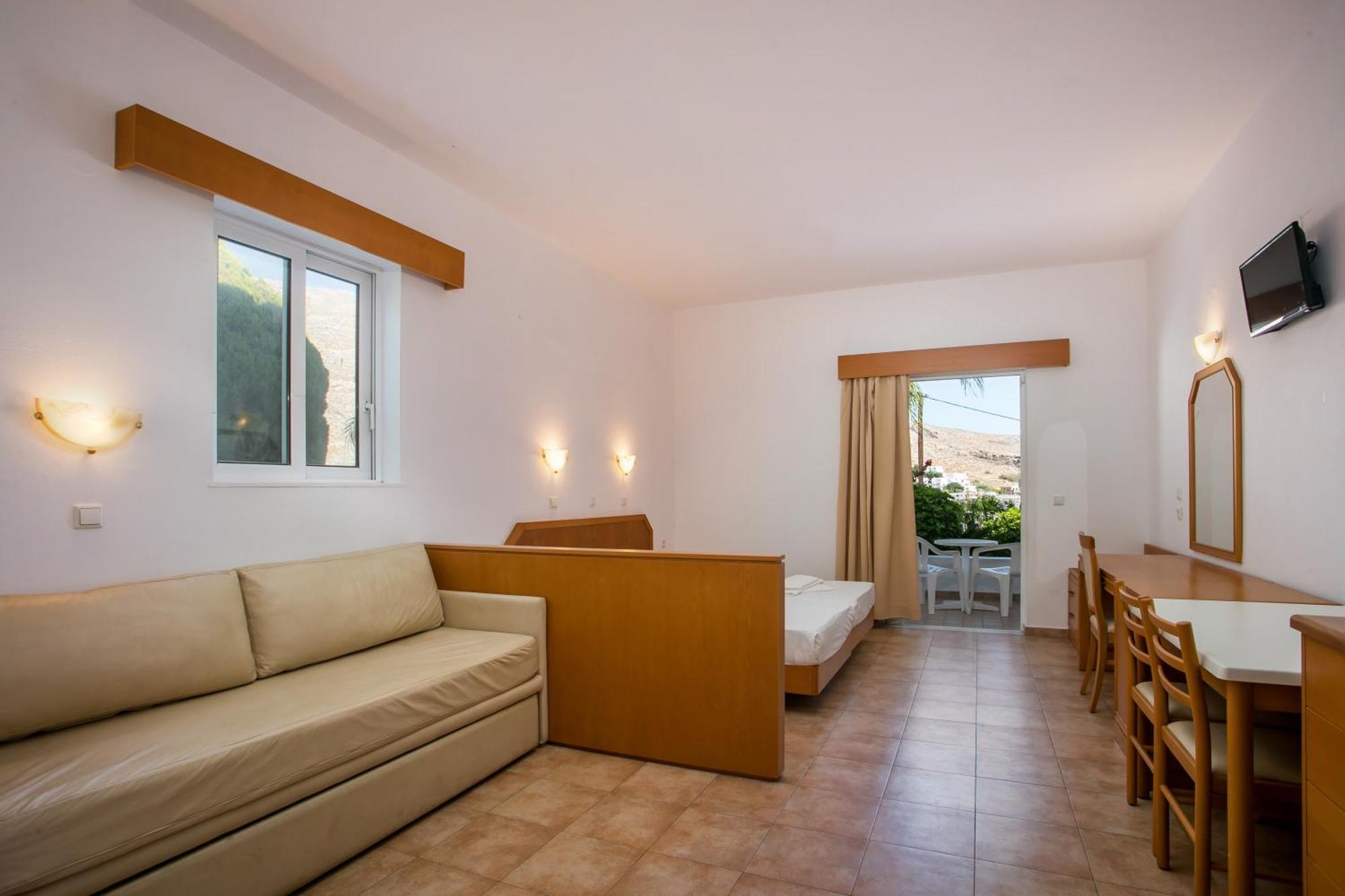 Lambis Studios & Apartments Lindos  Ngoại thất bức ảnh