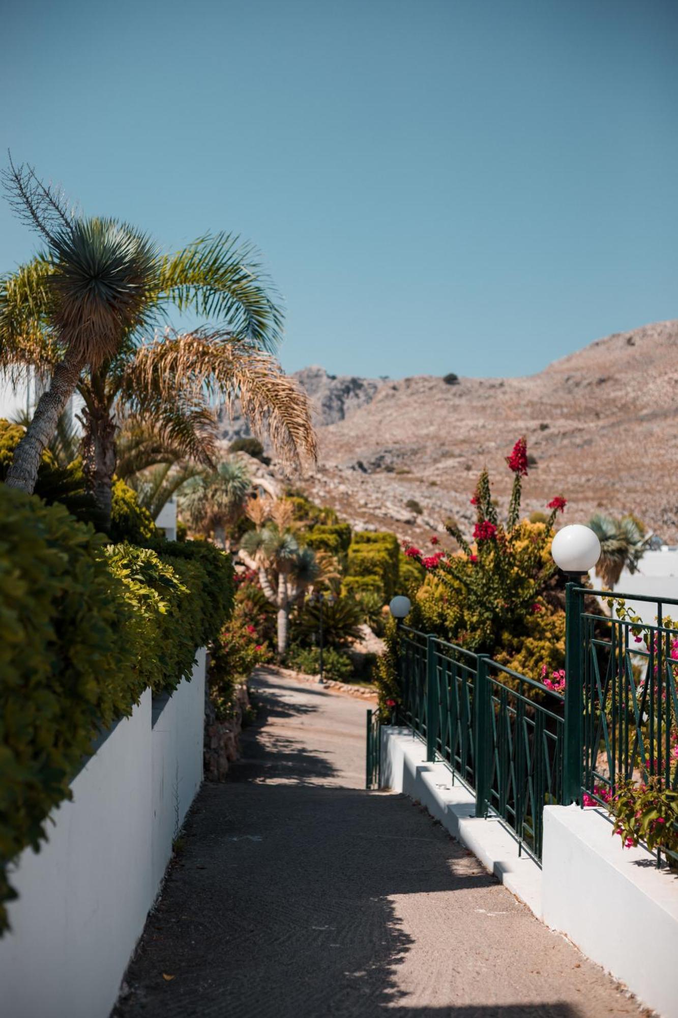 Lambis Studios & Apartments Lindos  Ngoại thất bức ảnh